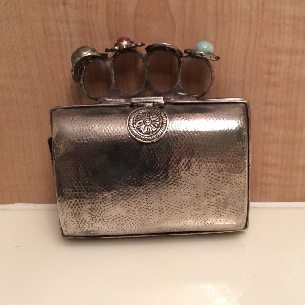 Silver Ring Handle Vintage Style Purse